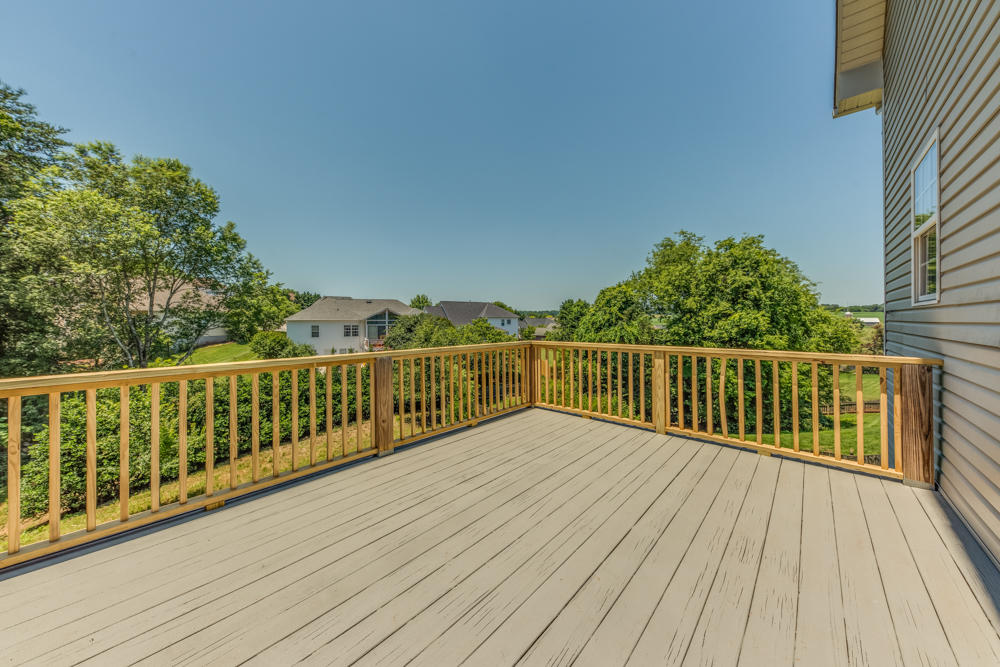 12729 Clear Ridge Road Knoxville, TN 37922 - Photo 22 of 25 Main Level Deck