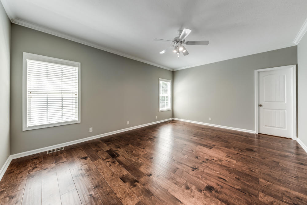 12729 Clear Ridge Road Knoxville, TN 37922 - Photo 9 of 25 Main Level Master