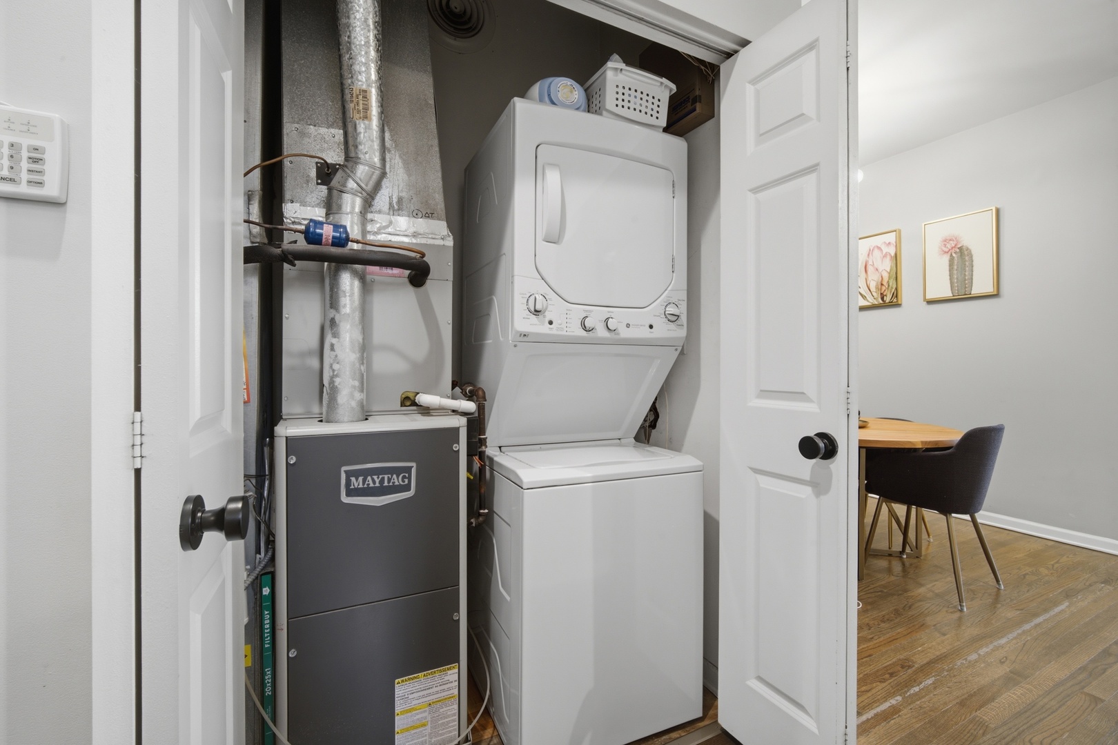813 North Racine Avenue, Unit 2 Chicago, IL 60642 - Photo 26 of 31 Gallery Image 26