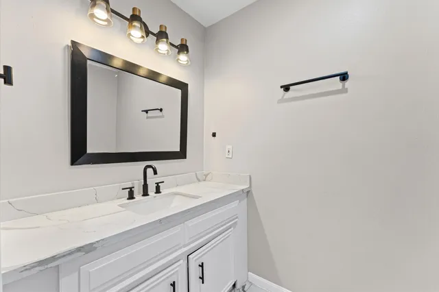 $3,000 | 1822 Anvil Drive, Houston, TX 77090