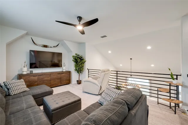 $2,550 | 10800 Harwood Overlook Pass, Austin, TX 78747