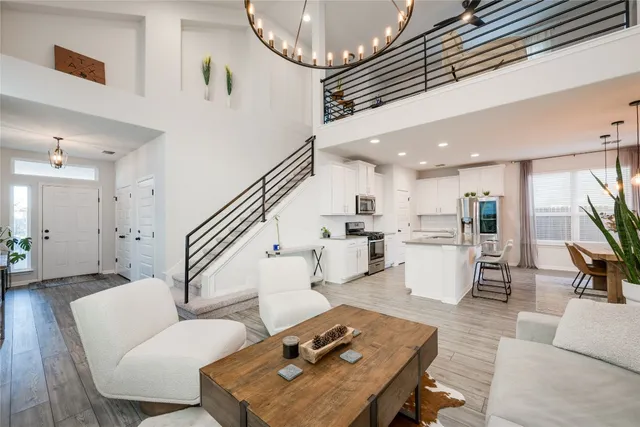 $2,550 | 10800 Harwood Overlook Pass, Austin, TX 78747