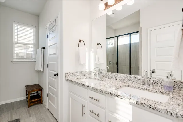 $2,550 | 10800 Harwood Overlook Pass, Austin, TX 78747