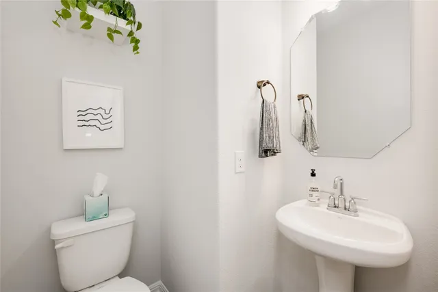 $2,550 | 10800 Harwood Overlook Pass, Austin, TX 78747