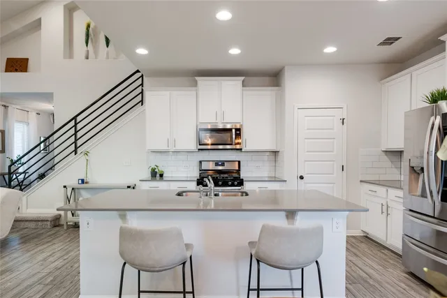 $2,550 | 10800 Harwood Overlook Pass, Austin, TX 78747