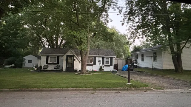$150,000 | 1109 Robert Street, Mount Pleasant, MI 48858