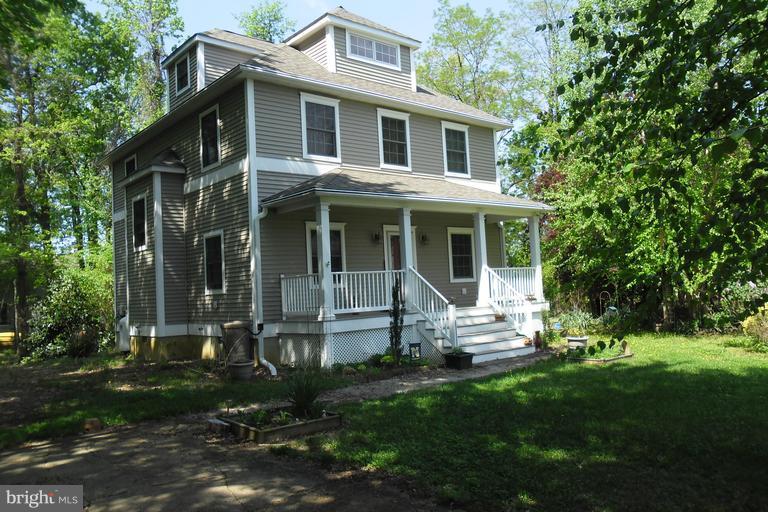 52 Decatur Avenue Annapolis, MD 21403 - Photo 2 of 30 Exterior (Front)