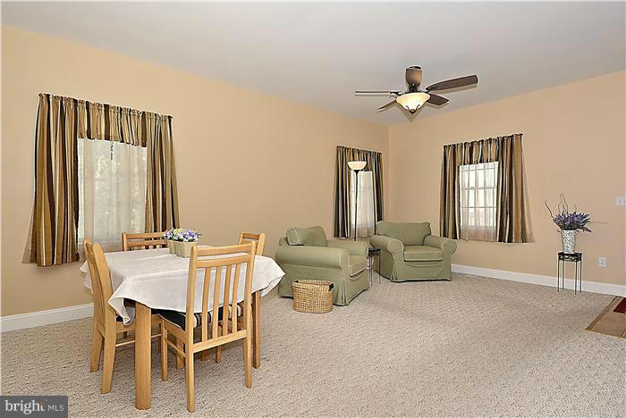 52 Decatur Avenue Annapolis, MD 21403 - Photo 11 of 30 Dining Room