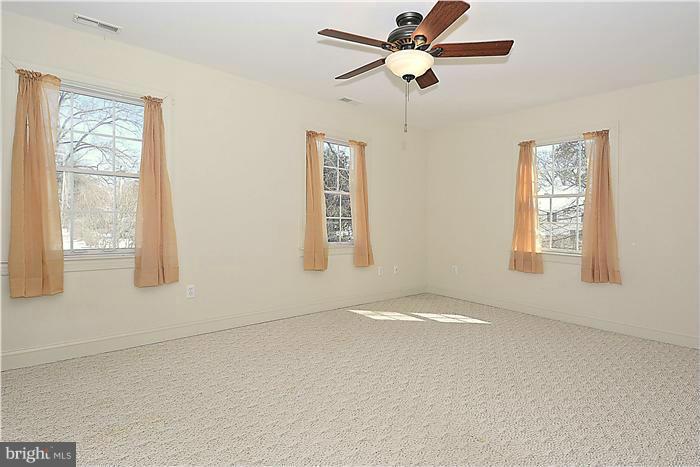 52 Decatur Avenue Annapolis, MD 21403 - Photo 13 of 30 Bedroom (Master)