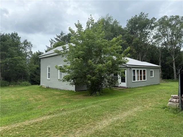 $84,900 | 8722 Highway 417, Genesee, NY 14754