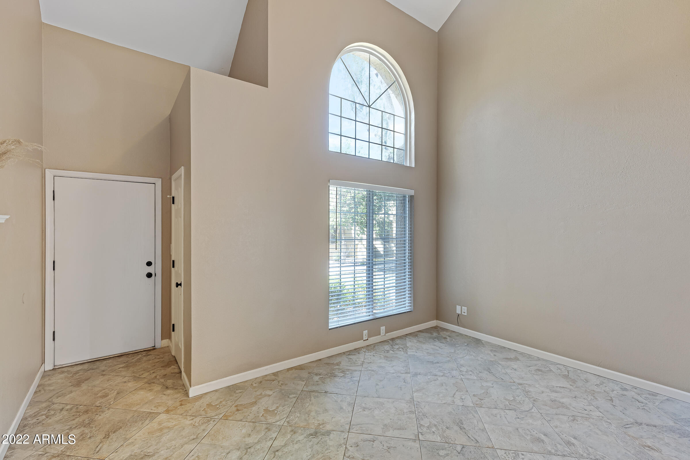 1126 West Elliot Road, Unit 1074 Chandler, AZ 85224 - Photo 8 of 34 1126 W Elliot Rd unit 1074-6