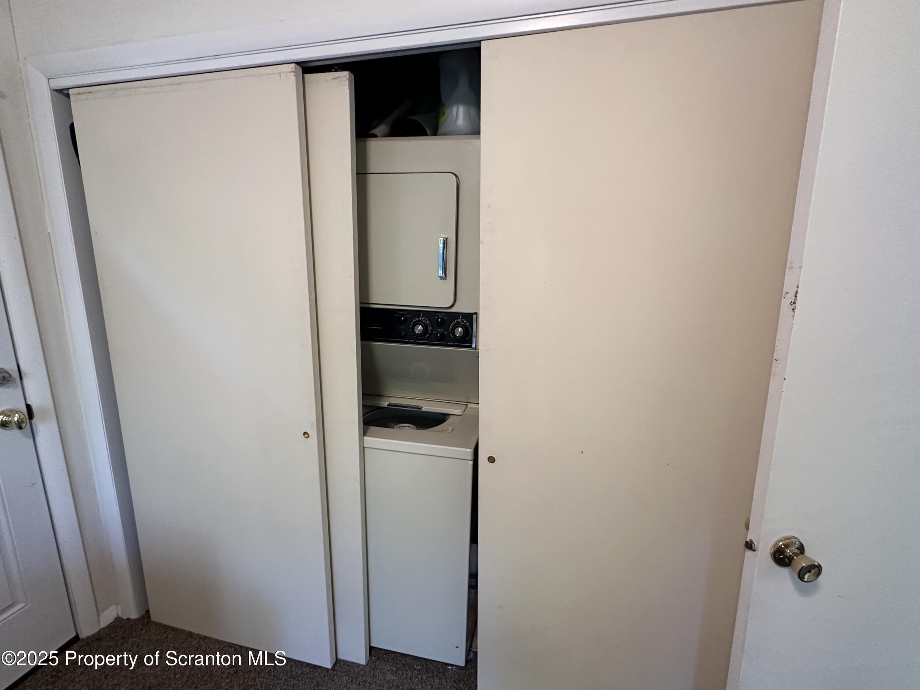 25 Fall Place Union Dale, PA 18470 - Photo 13 of 27 a bathroom with a shower and a sink