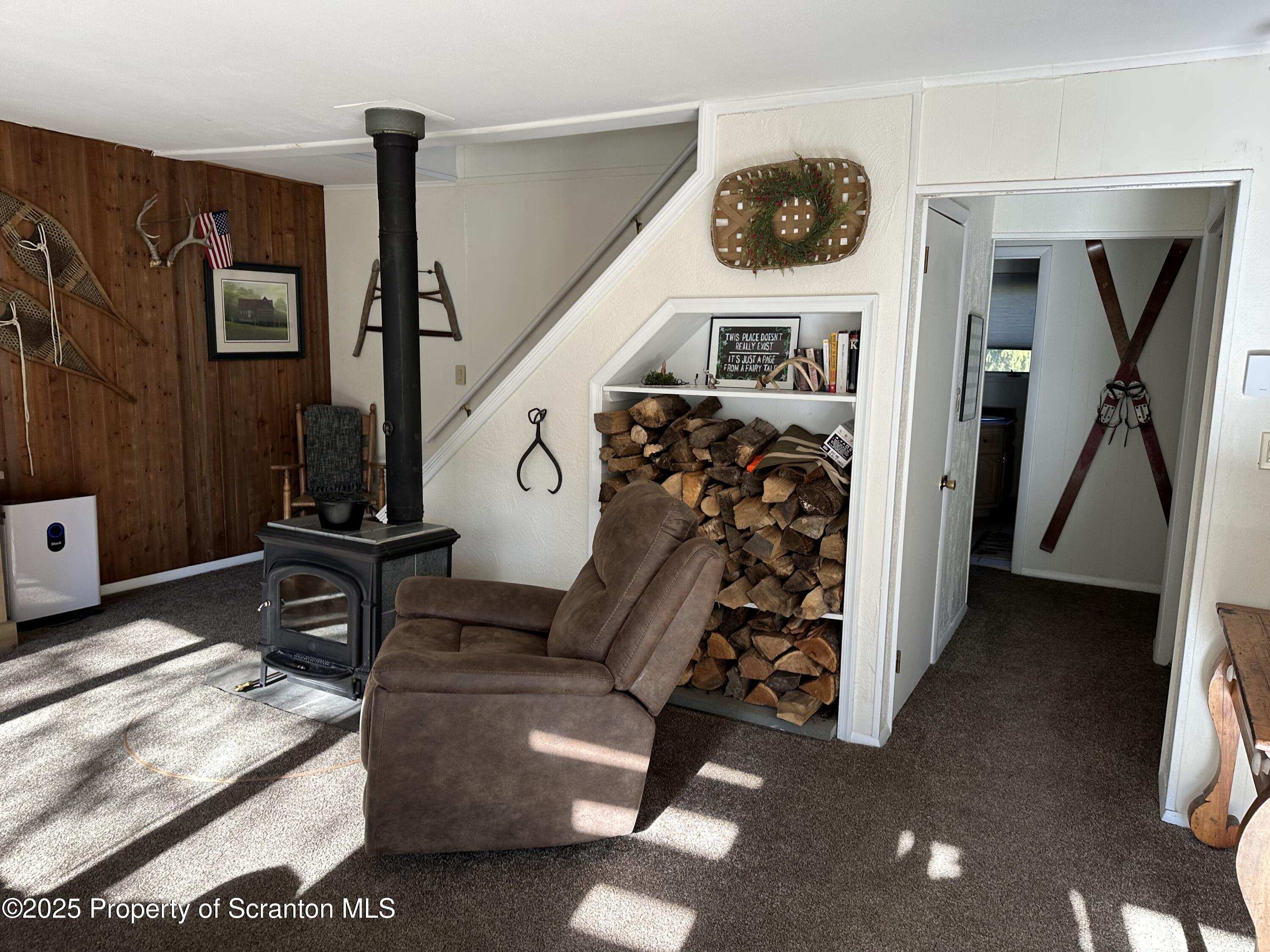 25 Fall Place Union Dale, PA 18470 - Photo 6 of 27