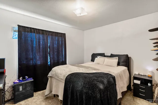 $1,300,000 | 904 East Vandal Drive, Moscow, ID 83843