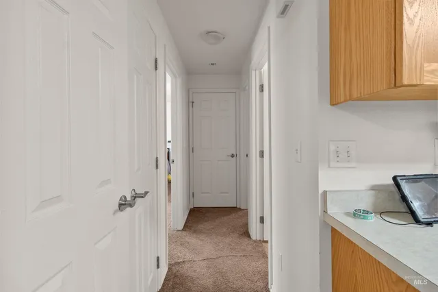 $1,300,000 | 904 East Vandal Drive, Moscow, ID 83843