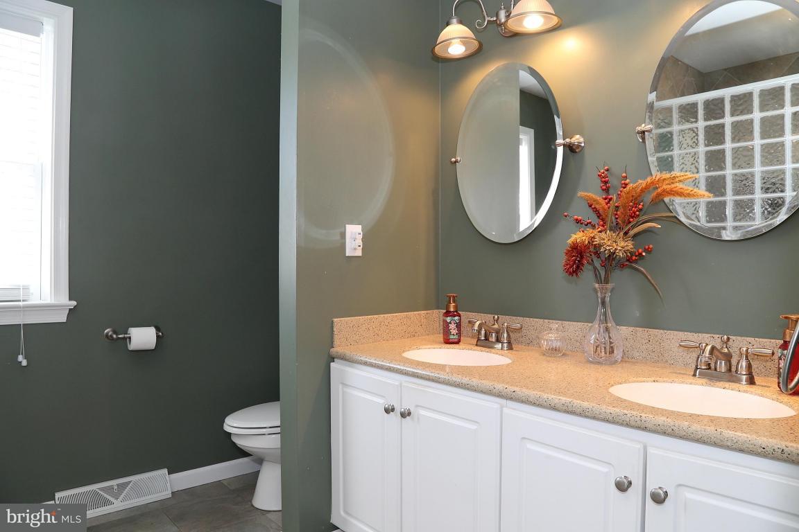 10 Kurtz Drive Lititz, PA 17543 - Photo 17 of 30 Gallery Image 17