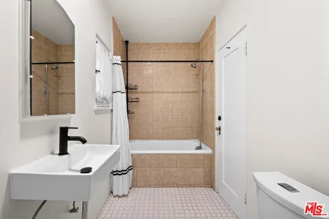 $1,595,000 | 910 North Bushnell Avenue, Alhambra, CA 91801