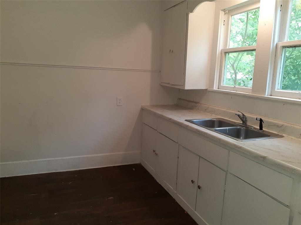 1419 Leaman Avenue Rosenberg, TX 77471 - Photo 4 of 8