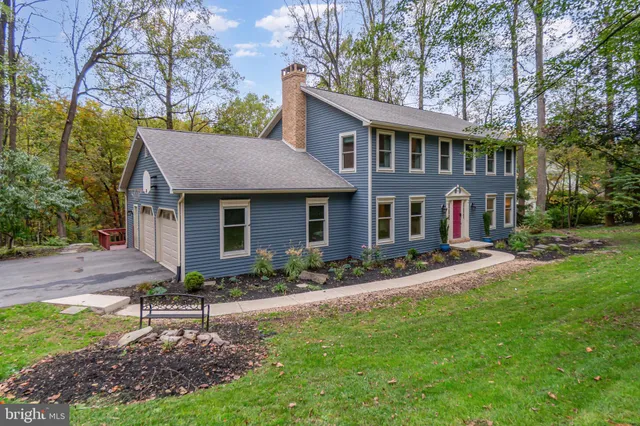 $715,000 | 1565 Brookline Drive, Hummelstown, PA 17036