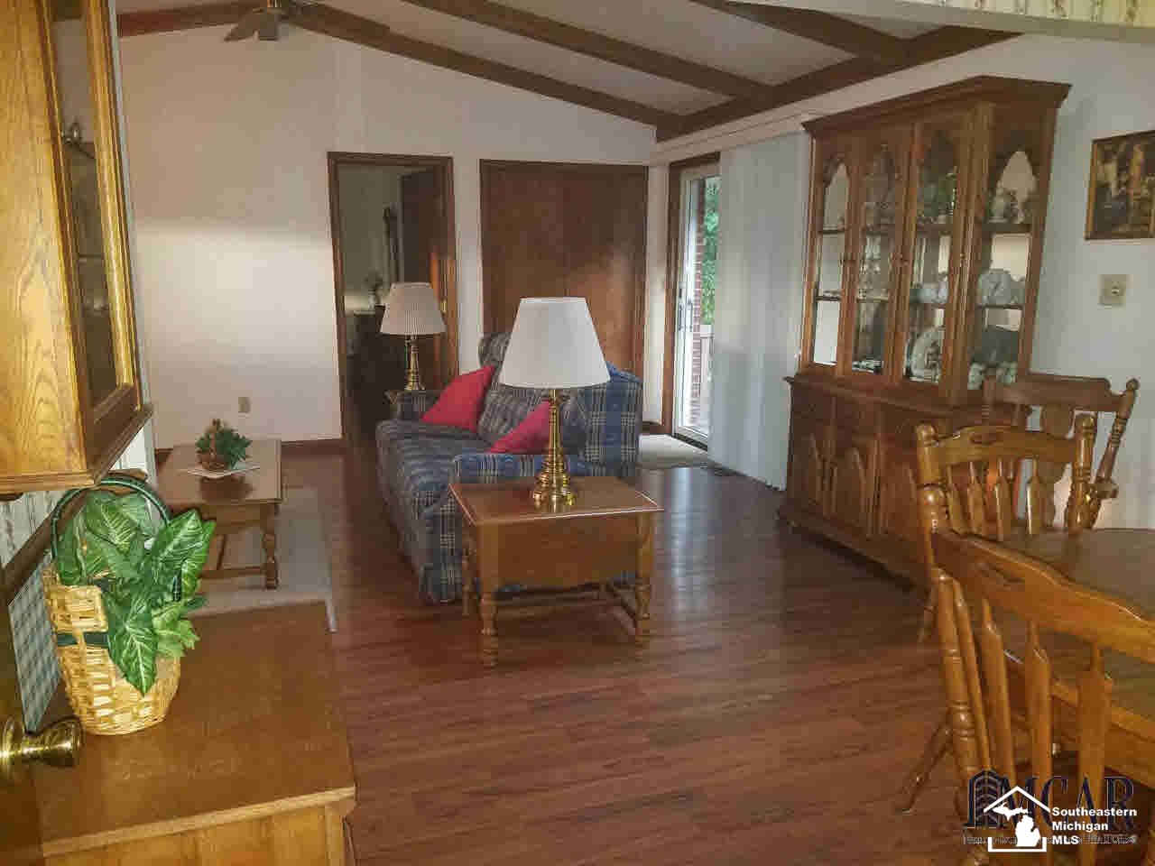 2360 Bluebush Road Monroe, MI 48162 - Photo 3 of 24 Gallery Image 3