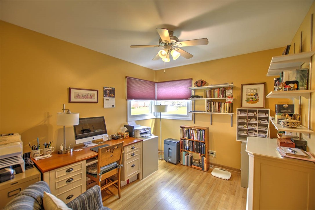 20 Glenview Drive Decatur, IL 62521 - Photo 17 of 28 Gallery Image 17