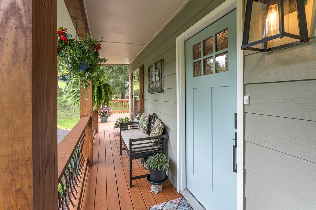 2526 Pisgah Road Andrews, NC 28901 - Photo 7 of 66 Gallery Image 7