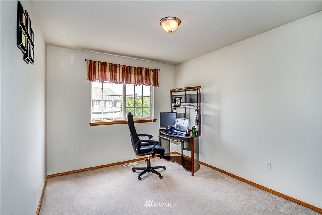 18106 28th Drive Southeast Bothell, WA 98012 - Photo 14 of 16 Gallery Image 14