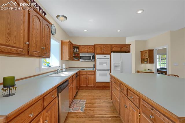761 Forest View Road Monument, CO 80132 - Photo 24 of 40 Gallery Image 24
