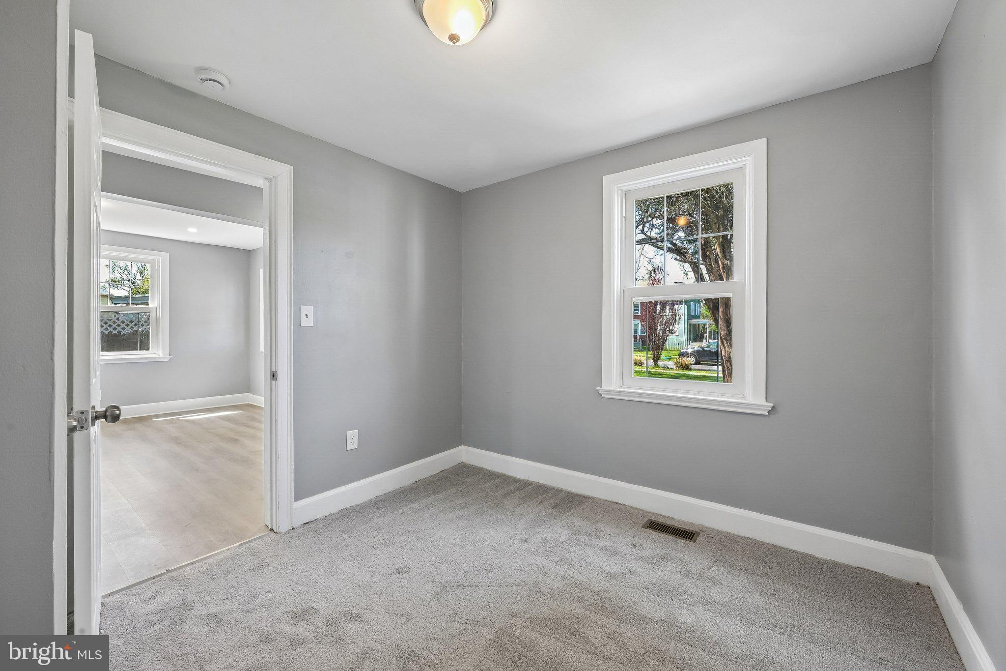 2872 Tuckahoe Road Camden, NJ 08104 - Photo 19 of 25 Bright and airy room with charm.