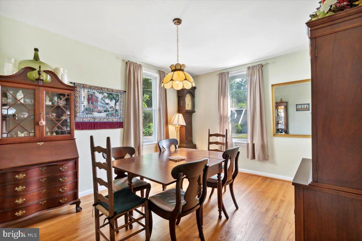 552 Central Avenue Havertown, PA 19083 - Photo 8 of 25