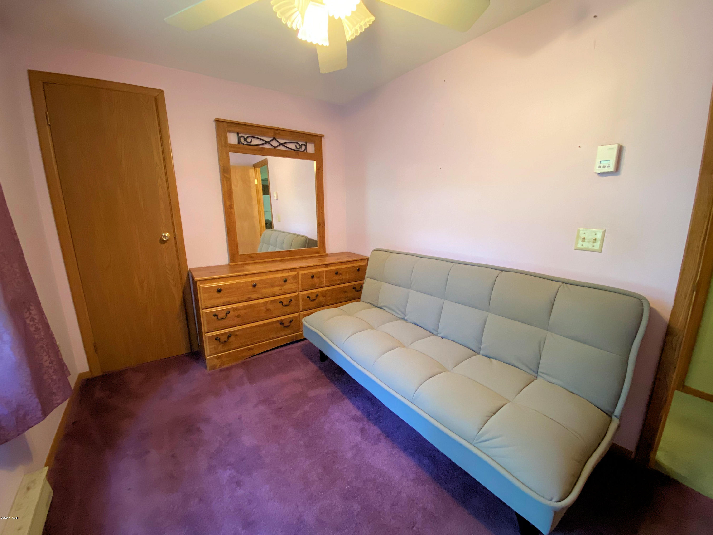 127 Rodeo Drive Hawley, PA 18428 - Photo 10 of 40 10 Bedroom 1
