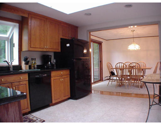 14 Rockridge Road Natick, MA 01760 - Photo 6 of 9 Gallery Image 6