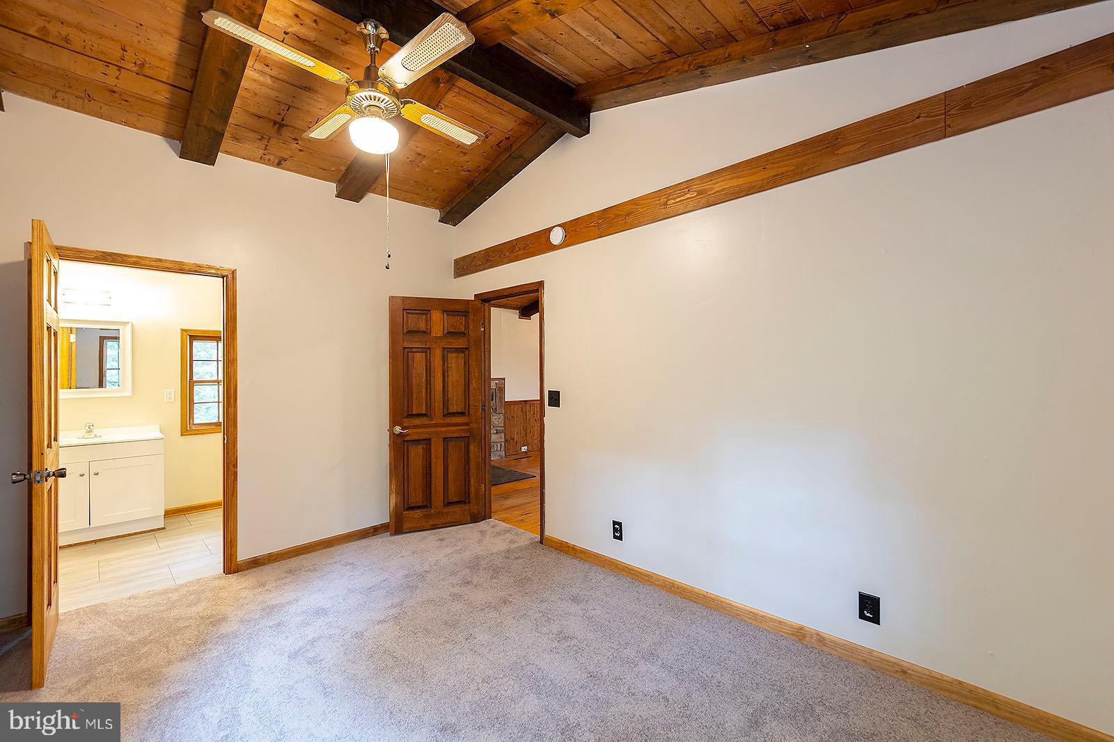 114 Inca Trail Winchester, VA 22602 - Photo 16 of 44 a view of an empty room