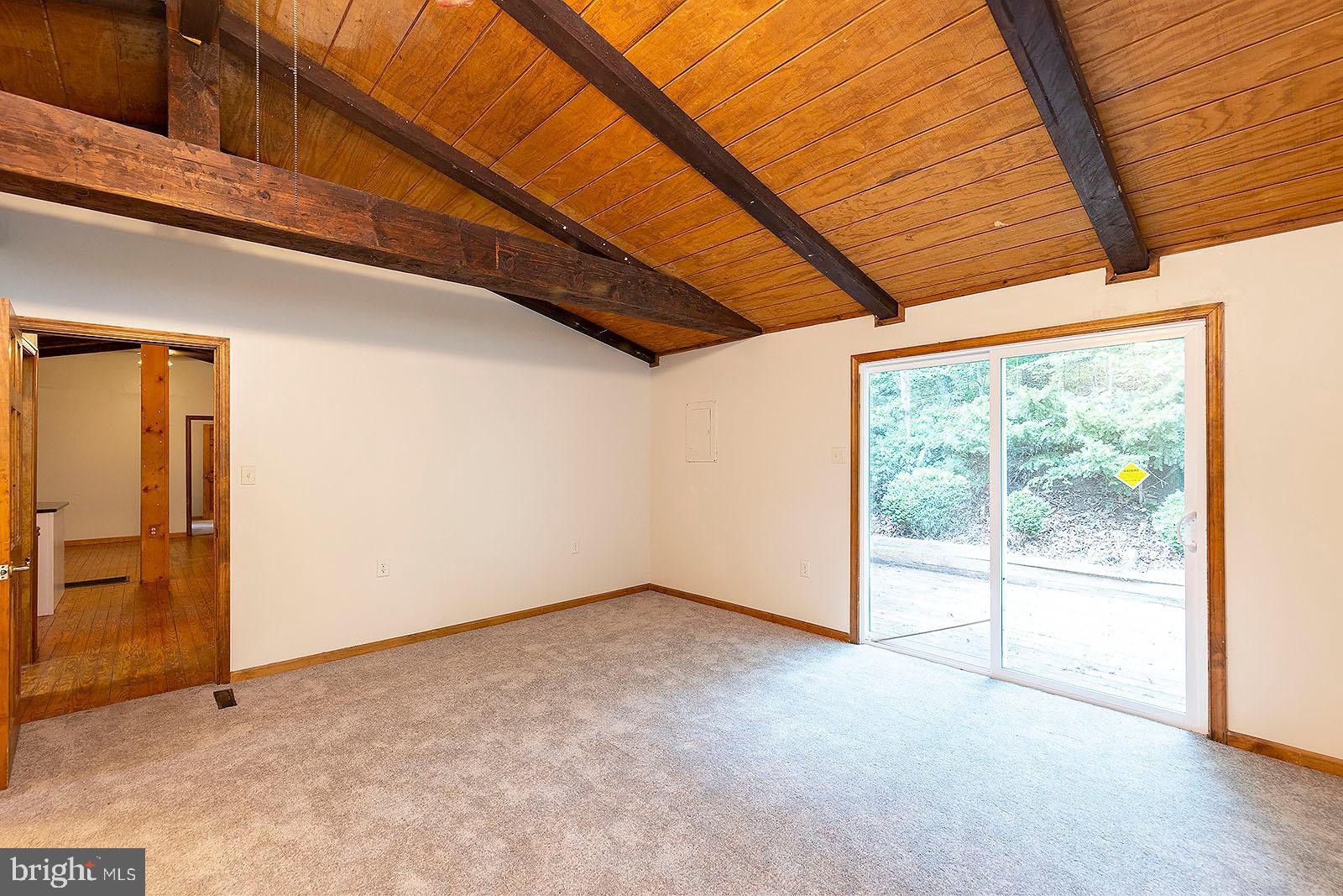 114 Inca Trail Winchester, VA 22602 - Photo 42 of 44 an empty room with windows