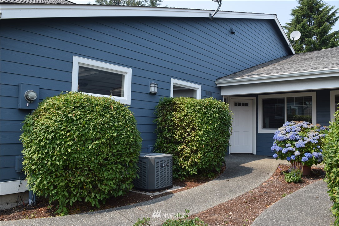 160 East Soderberg Road, Unit C8 Allyn, WA 98524 - Photo 22 of 24