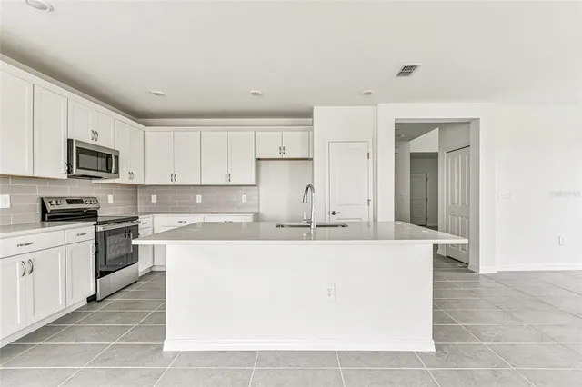 $419,999 | 9106 Optimist Way, Palmetto, FL 34221