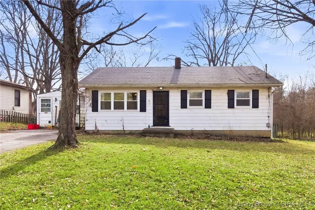 $175,000 | 20 East Applegate Lane, Jeffersonville, IN 47130