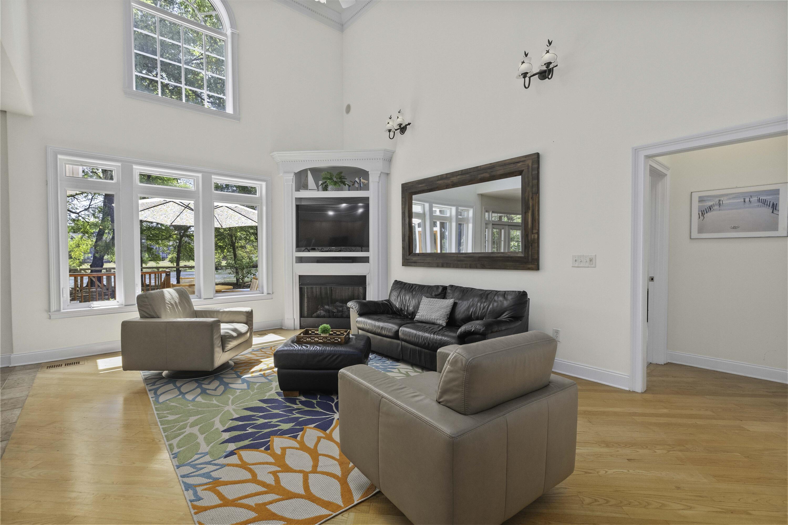 79 Rivers Point Row Charleston, SC 29412 - Photo 6 of 53 79RiversPointRow-CasaVerdemediaLLC36