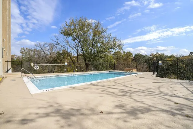 $1,600 | 2285 Peachtree Street Northeast, Unit 1104, Atlanta, GA 30309