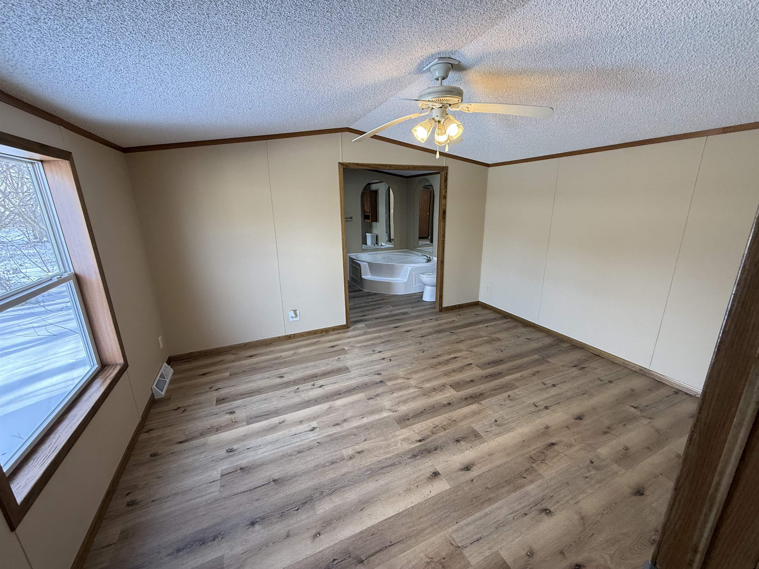 404 Lincoln Avenue, Unit 6 Reeseville, WI 53579 - Photo 5 of 10