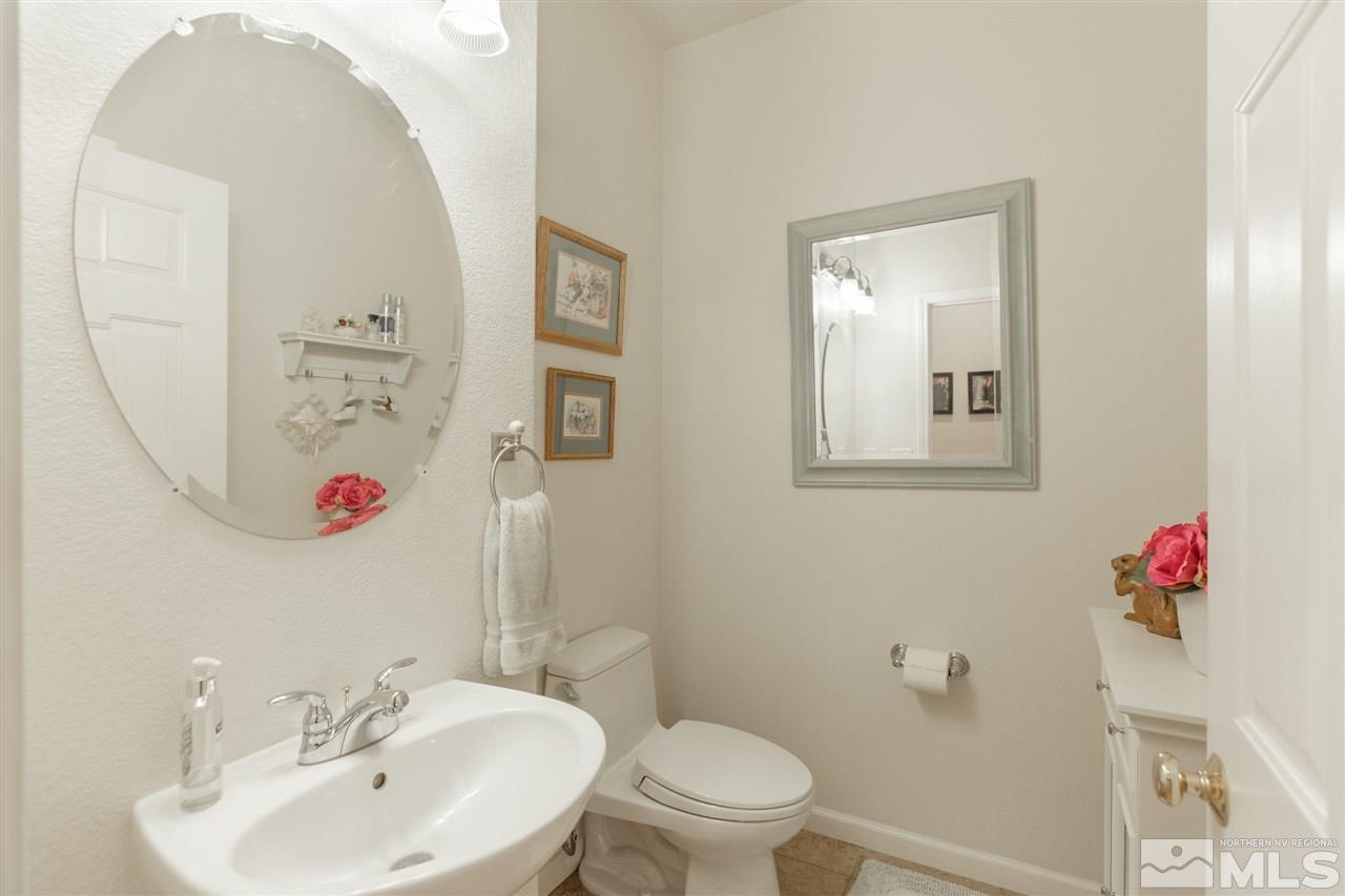 3263 Banestone Road Sparks, NV 89436 - Photo 8 of 18 Photo 8