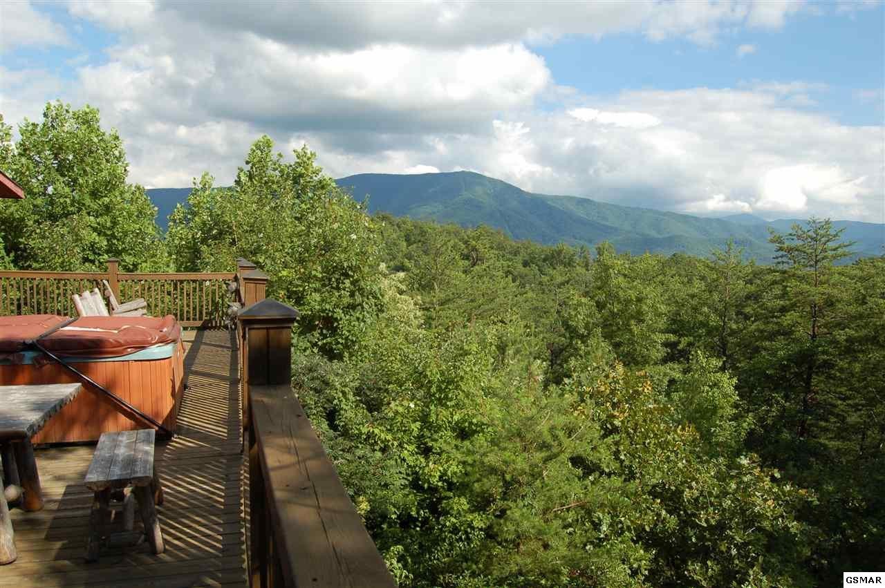 2759 Hatcher Mountain Road, Unit STARGAZER Sevierville, TN 37862 - Photo 19 of 34 Gallery Image 19