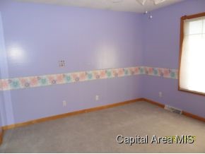1104 Equestrian Lane Springfield, IL 62712 - Photo 10 of 11