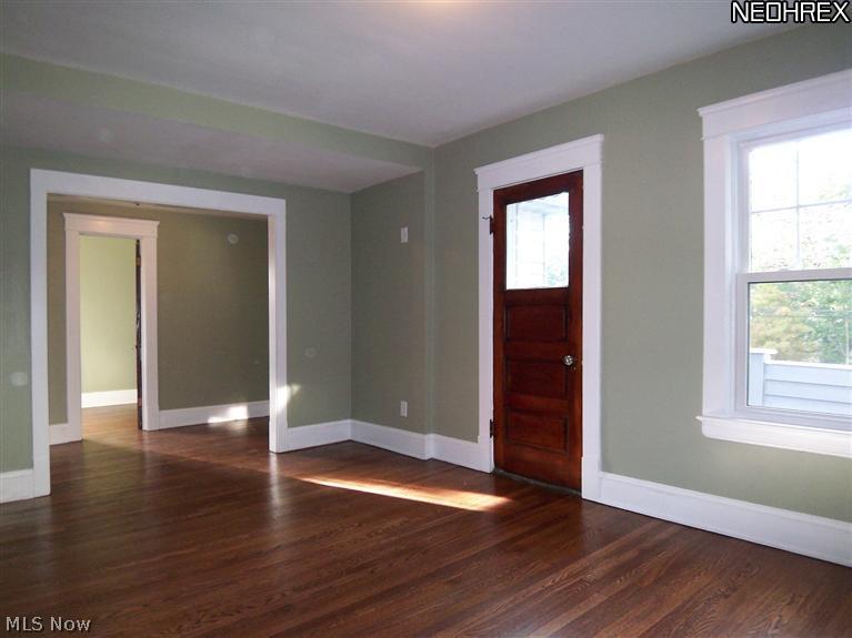 2995 Berkshire Road Cleveland, OH 44118 - Photo 13 of 22 Gallery Image 13