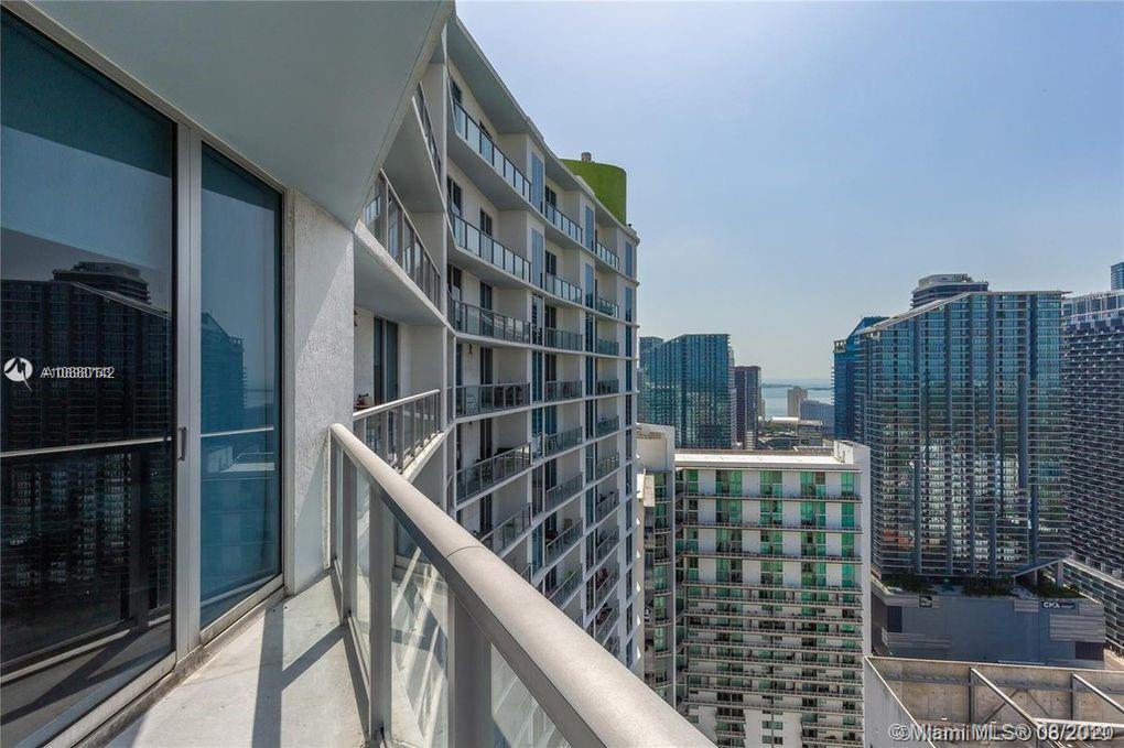 185 Southwest 7th Street, Unit 4102 Miami, FL 33130 - Photo 24 of 27