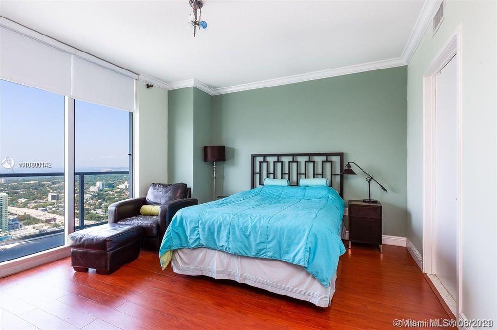 185 Southwest 7th Street, Unit 4102 Miami, FL 33130 - Photo 9 of 27