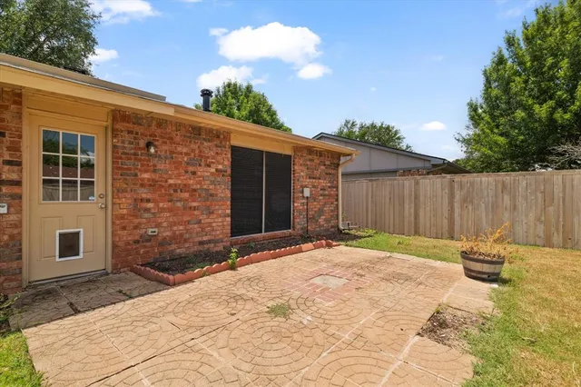 $320,000 | 5529 Gates Drive, The Colony, TX 75056