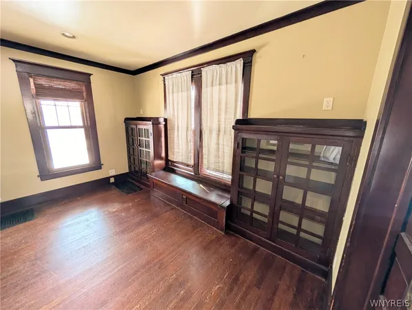 $169,900 | 22 South Franklin Street, New Albion, NY 14719