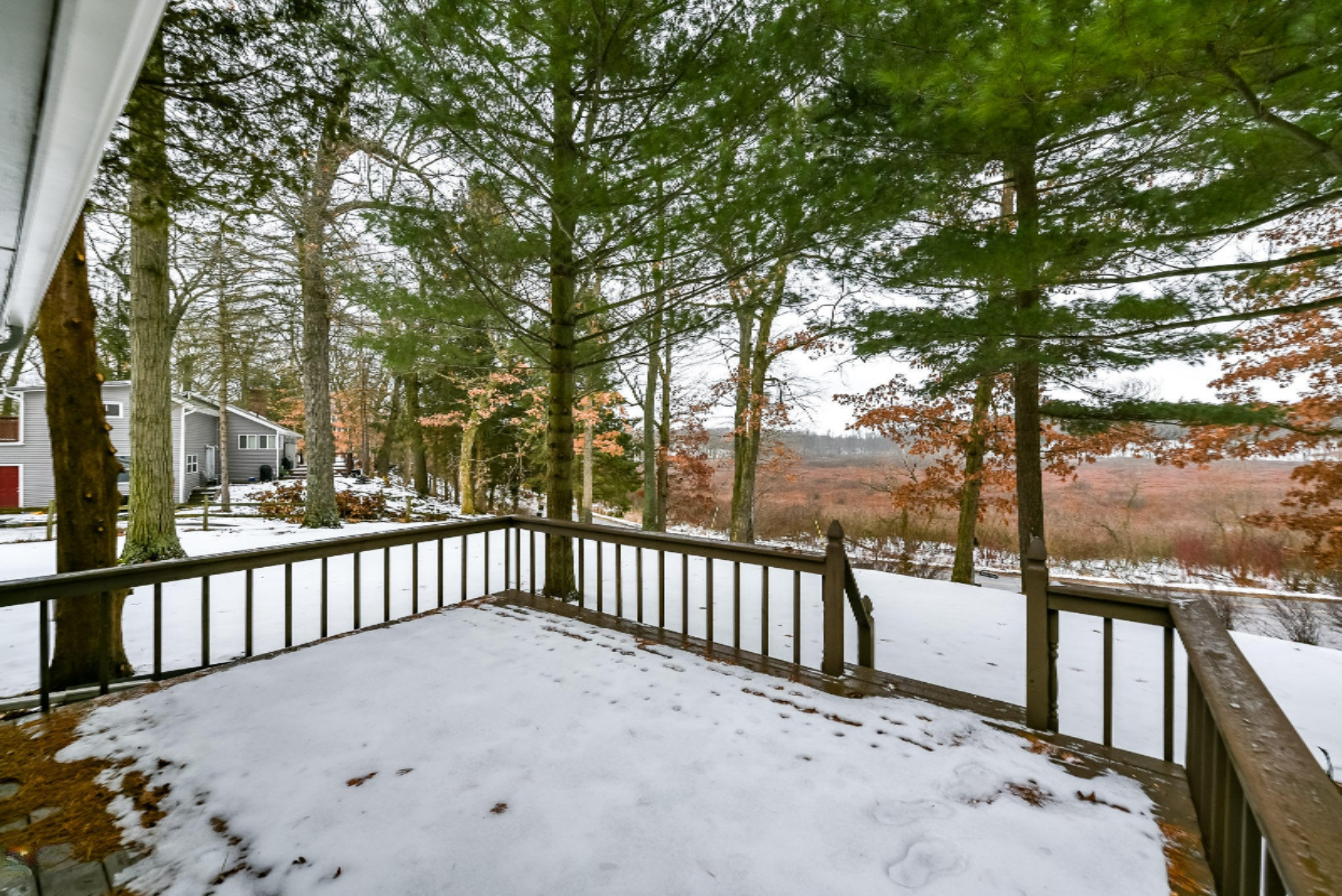 708 Hickory Road Battle Creek, MI 49017 - Photo 11 of 42 Front Deck