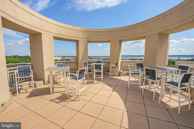 $489,900 | 3650 South Glebe Road, Unit 344, Arlington, VA 22202